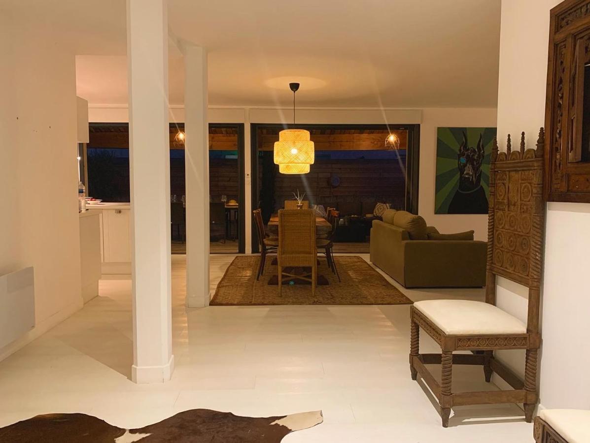Le Petit Bali Spacieuse Villa Pour 8 Avec Piscine サン・シプリアン エクステリア 写真